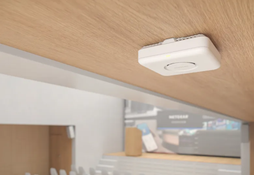 WBE758ﾄﾗｲﾊﾞﾝﾄﾞ 4x4 WiFi7 Insightﾗｲｾﾝｽ4年